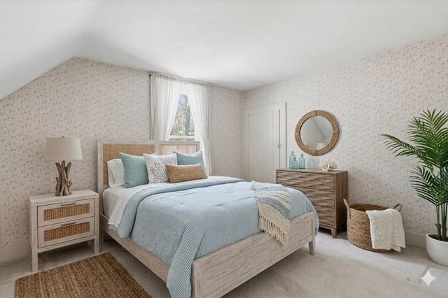 129 Whittier Rd, Haverhill, MA 01830