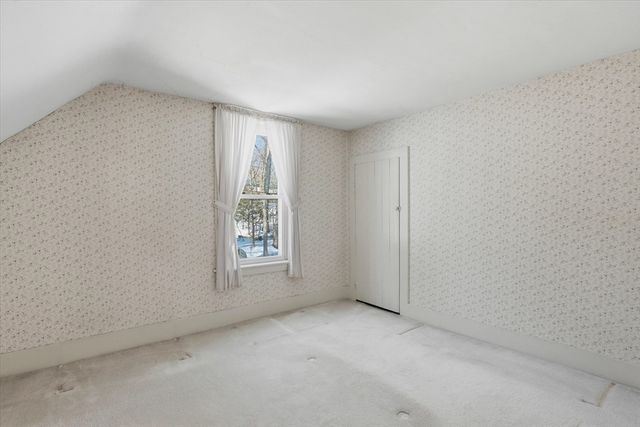 129 Whittier Rd, Haverhill, MA 01830