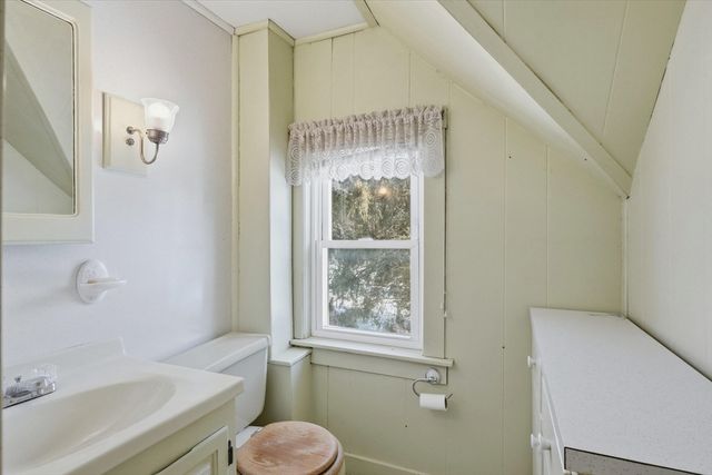 129 Whittier Rd, Haverhill, MA 01830