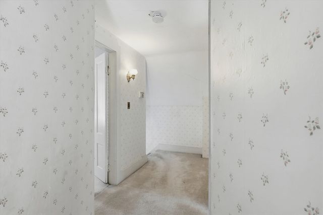 129 Whittier Rd, Haverhill, MA 01830