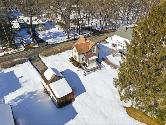 129 Whittier Rd, Haverhill, MA 01830