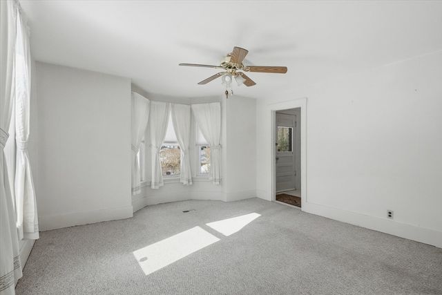 129 Whittier Rd, Haverhill, MA 01830