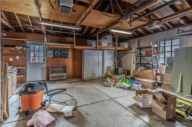 223 Robin Hill Drive, Amherst, NY 14221