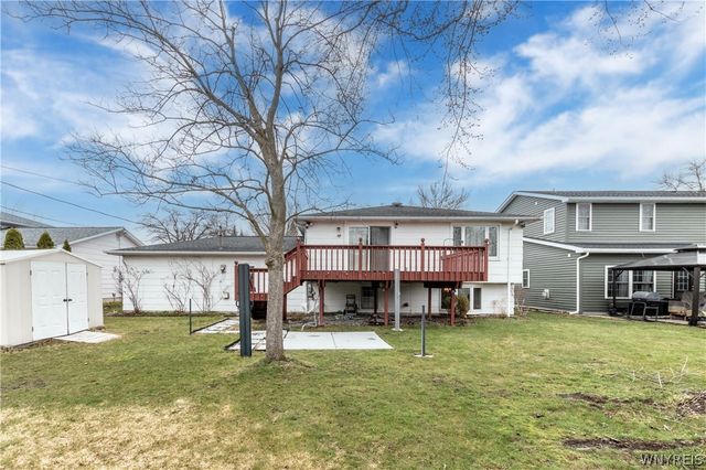 223 Robin Hill Drive, Amherst, NY 14221