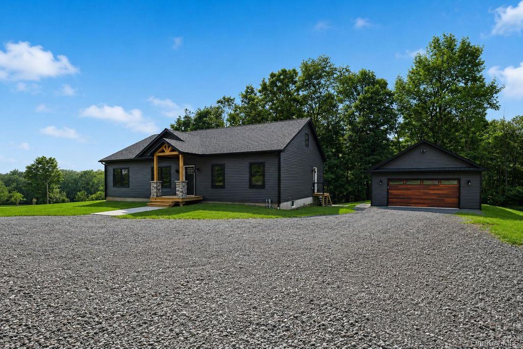 375 Breezy Hill Road, Parksville, NY 12768