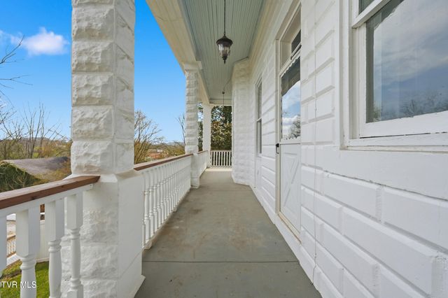 243 Northwest Mason Place, Abingdon, VA 24210
