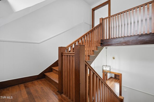243 Northwest Mason Place, Abingdon, VA 24210