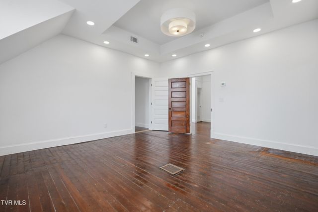 243 Northwest Mason Place, Abingdon, VA 24210