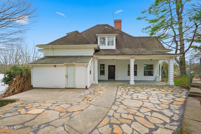 243 Northwest Mason Place, Abingdon, VA 24210