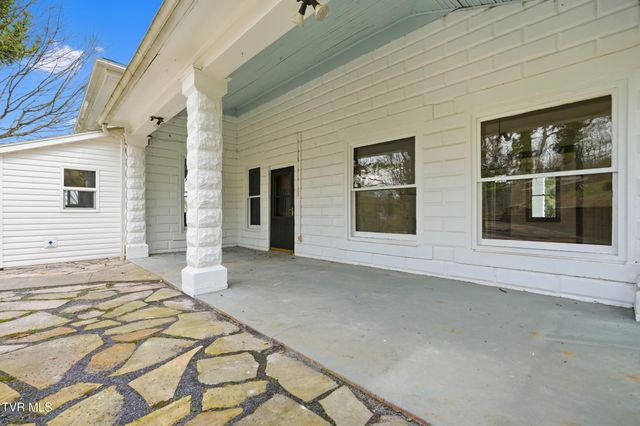 243 Northwest Mason Place, Abingdon, VA 24210