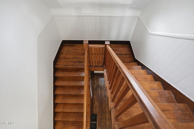 243 Northwest Mason Place, Abingdon, VA 24210