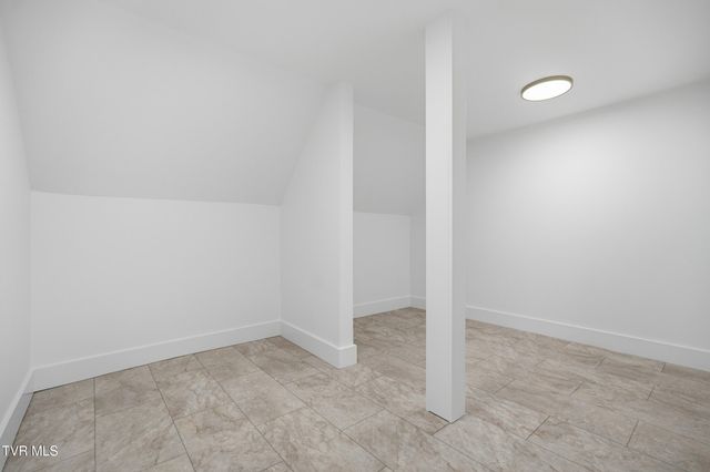 243 Northwest Mason Place, Abingdon, VA 24210