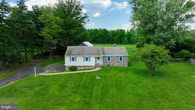 151 FAIRVIEW RD, Glenmoore, PA 19343