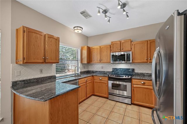 2326 Oak Castle, San Antonio, TX 78232