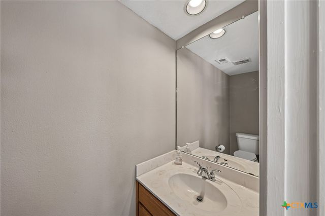 2326 Oak Castle, San Antonio, TX 78232