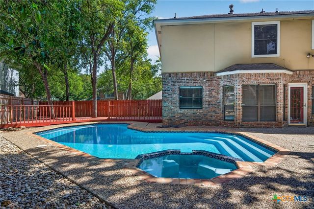 2326 Oak Castle, San Antonio, TX 78232