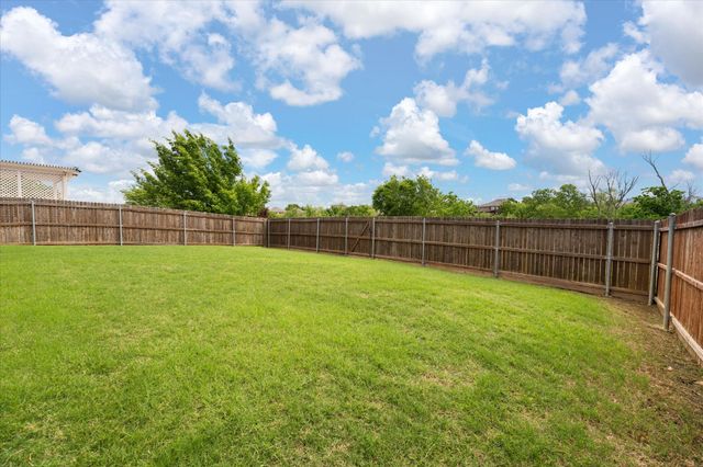 12816 Breckenridge Court, Fort Worth, TX 76177