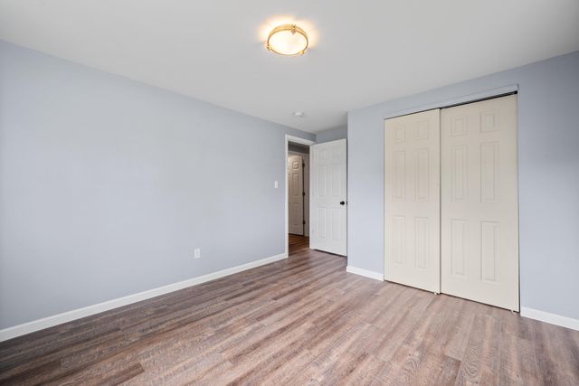 71 Lincoln Avenue, Hobart, IN 46342
