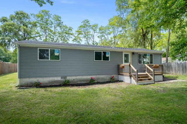 71 Lincoln Avenue, Hobart, IN 46342