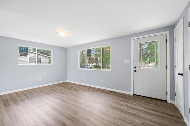 71 Lincoln Avenue, Hobart, IN 46342