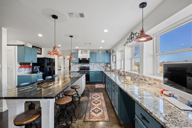 2588 County Road 2510, Quinlan, TX 75474