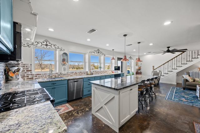 2588 County Road 2510, Quinlan, TX 75474