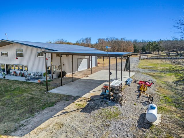 2588 County Road 2510, Quinlan, TX 75474