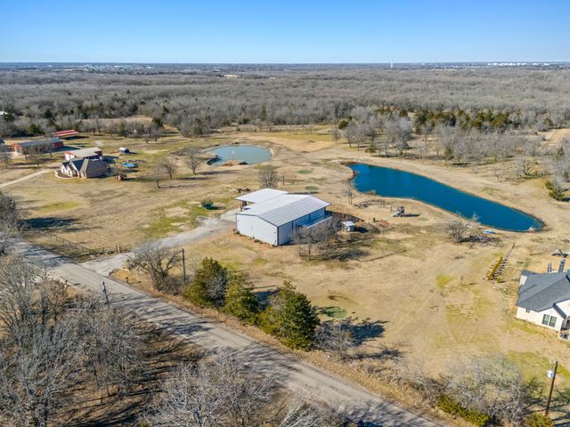 2588 County Road 2510, Quinlan, TX 75474