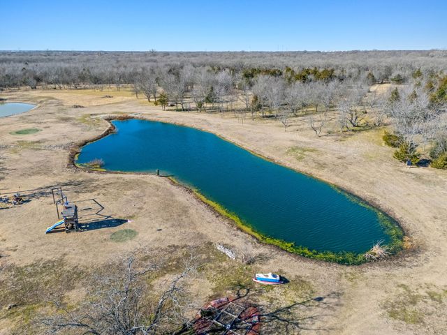 2588 County Road 2510, Quinlan, TX 75474