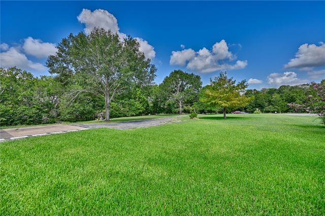 4041 FM 389, Brenham, TX 77833