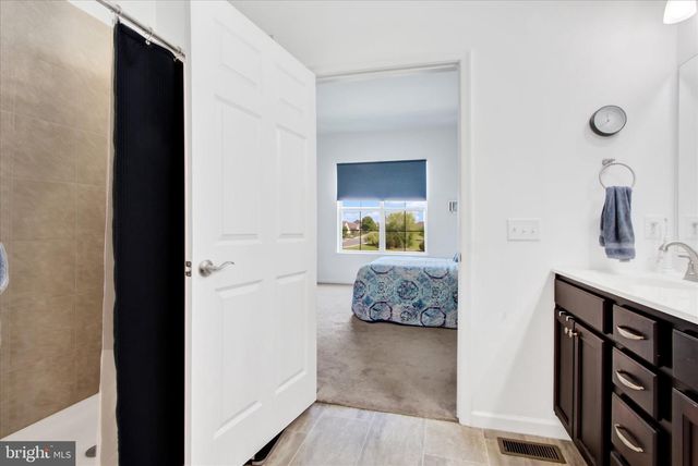 800 AURORA DRIVE, Mechanicsburg, PA 17055