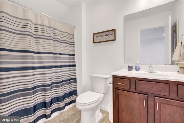 800 AURORA DRIVE, Mechanicsburg, PA 17055