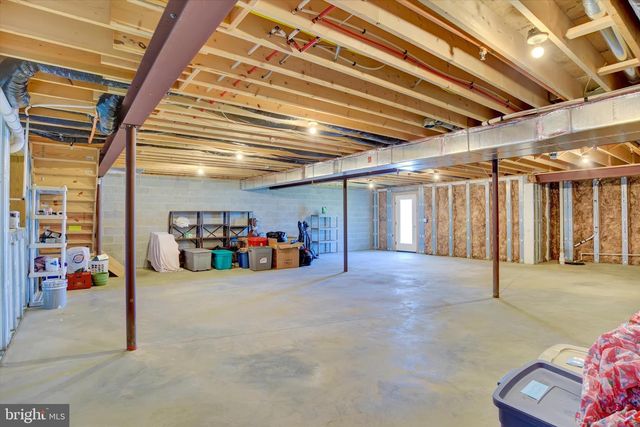 800 AURORA DRIVE, Mechanicsburg, PA 17055