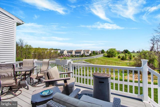 800 AURORA DRIVE, Mechanicsburg, PA 17055