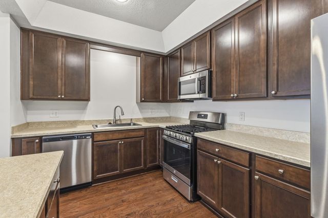 3238 Rossmore Circle, Powell, OH 43065