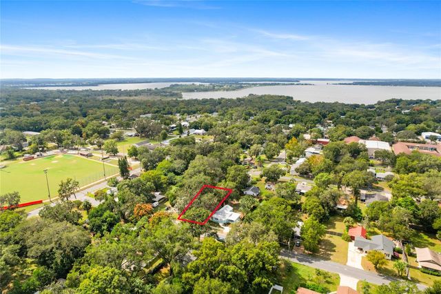 245 S RHODES STREET, Mount Dora, FL 32757