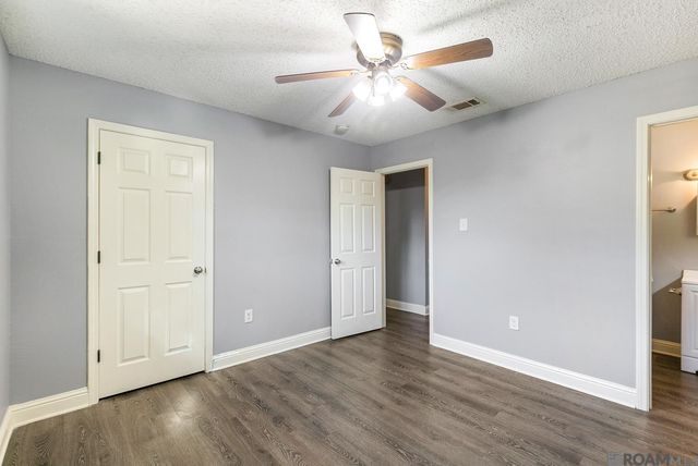 1532 Outrigger Dr, Baton Rouge, LA 70816