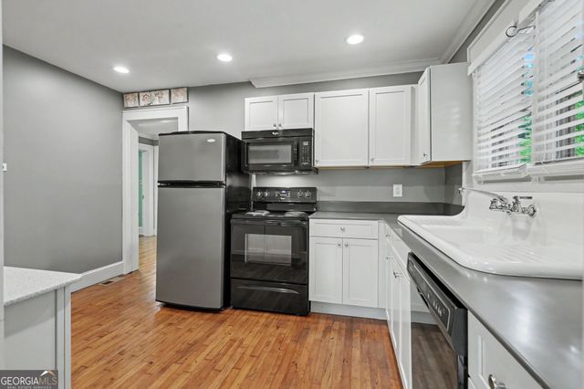 681 Old 441 South, Clayton, GA 30525