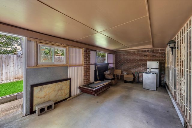 6241 Onyx Drive S, North Richland Hills, TX 76180