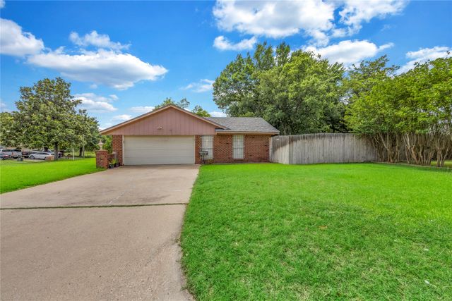 6241 Onyx Drive S, North Richland Hills, TX 76180
