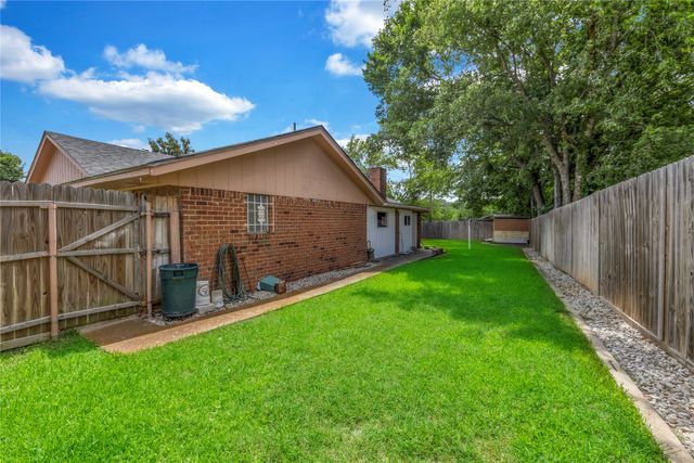 6241 Onyx Drive S, North Richland Hills, TX 76180