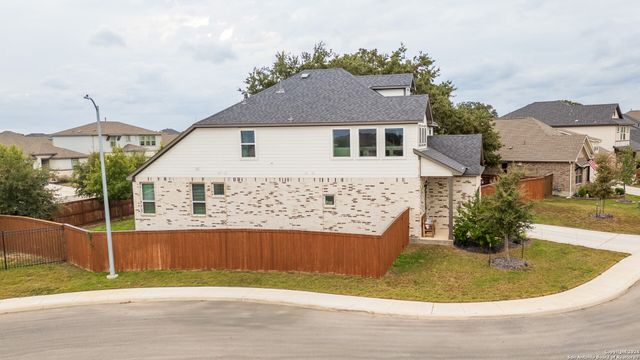 12518 YELLOWSTONE PT, San Antonio, TX 78254