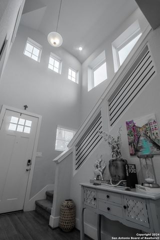 12518 YELLOWSTONE PT, San Antonio, TX 78254