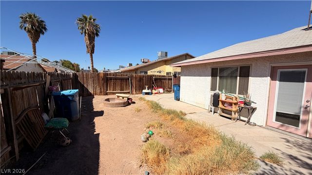5775 Blue Sea Street, Las Vegas, NV 89110