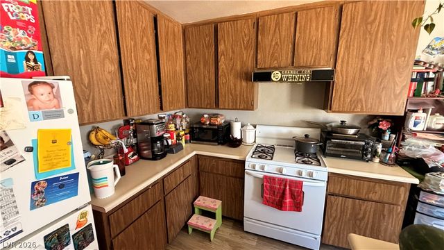 5775 Blue Sea Street, Las Vegas, NV 89110