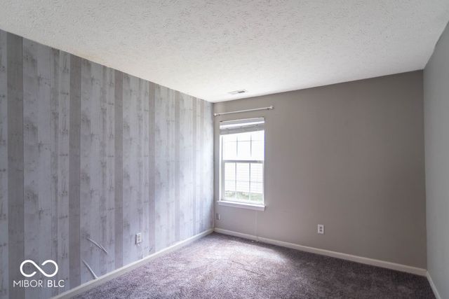 5805 Decatur Ridge Drive, Indianapolis, IN 46221