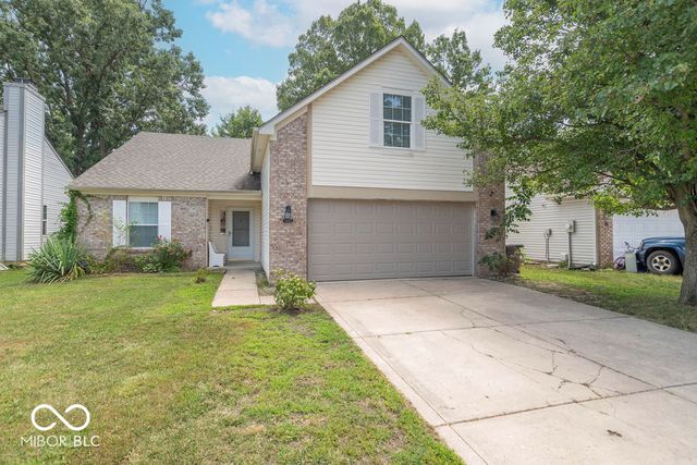 5805 Decatur Ridge Drive, Indianapolis, IN 46221