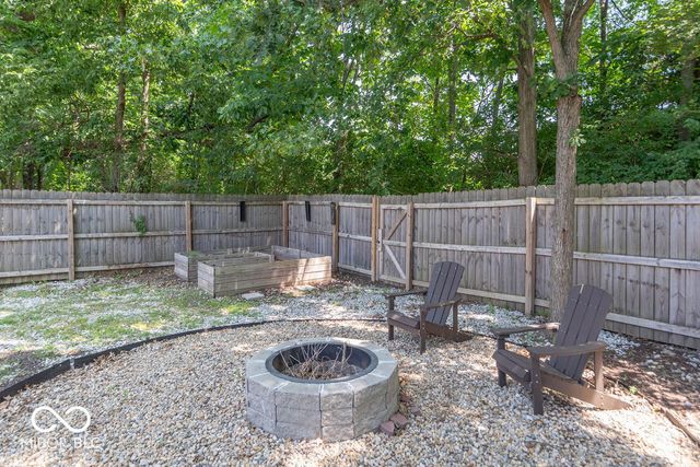 5805 Decatur Ridge Drive, Indianapolis, IN 46221