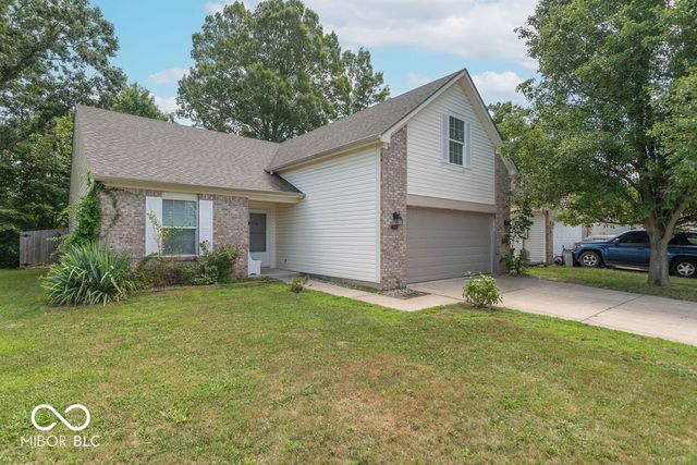 5805 Decatur Ridge Drive, Indianapolis, IN 46221