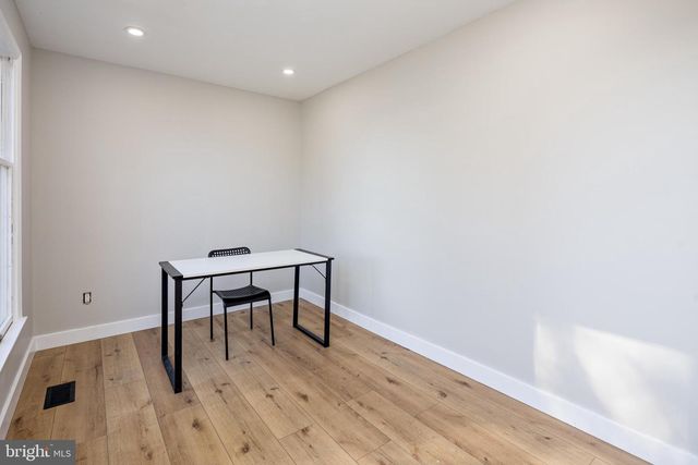 13722 BARBERRY WAY, Sykesville, MD 21784